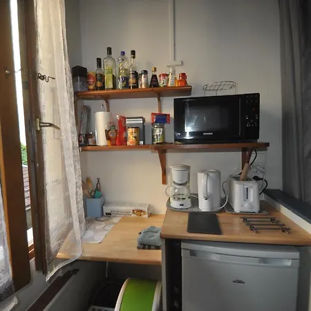Beaublache Meubles Apartman *