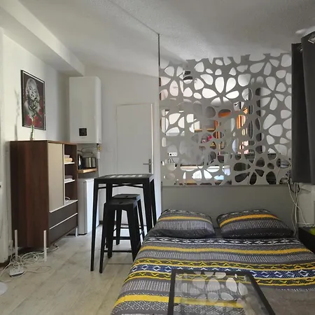 Beaublache Meubles Апартаменты